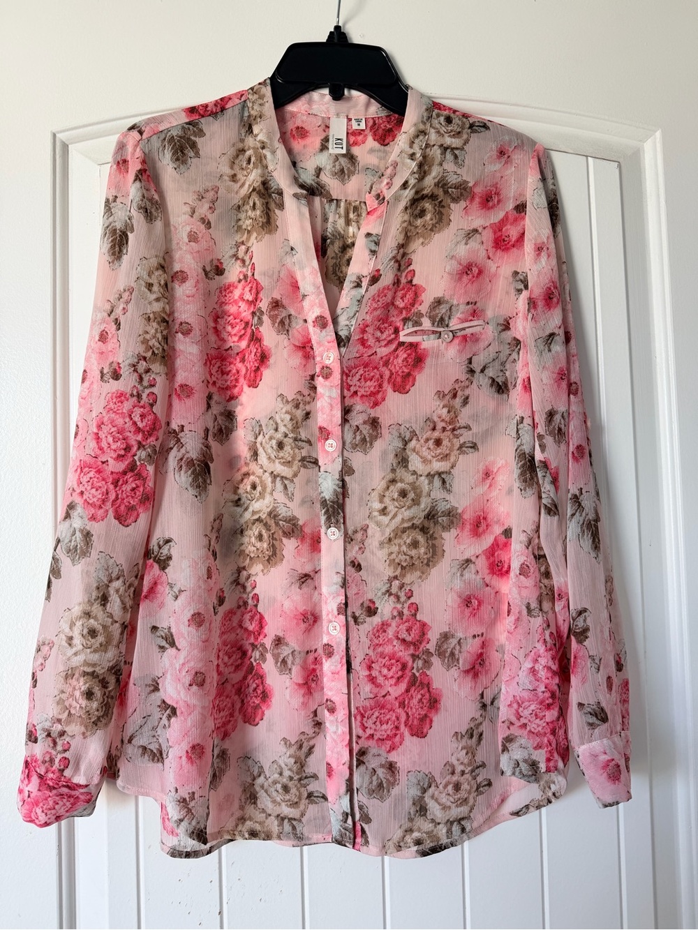 Kut from the Kloth Pink Floral Sheer Button-Down Blouse size M